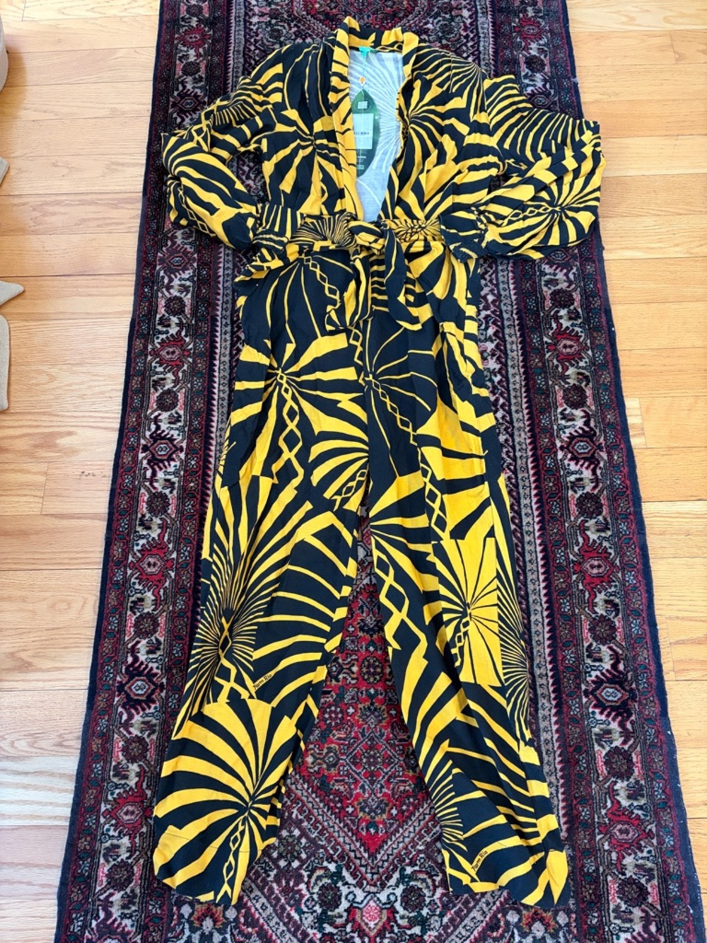 FARM Rio Bold Yellow & Black Printed Top